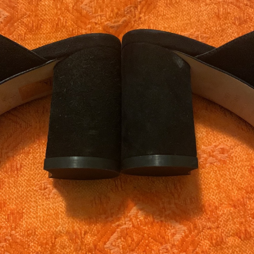 Stuart Weizman Black Heals Worn Once In Box - image 4